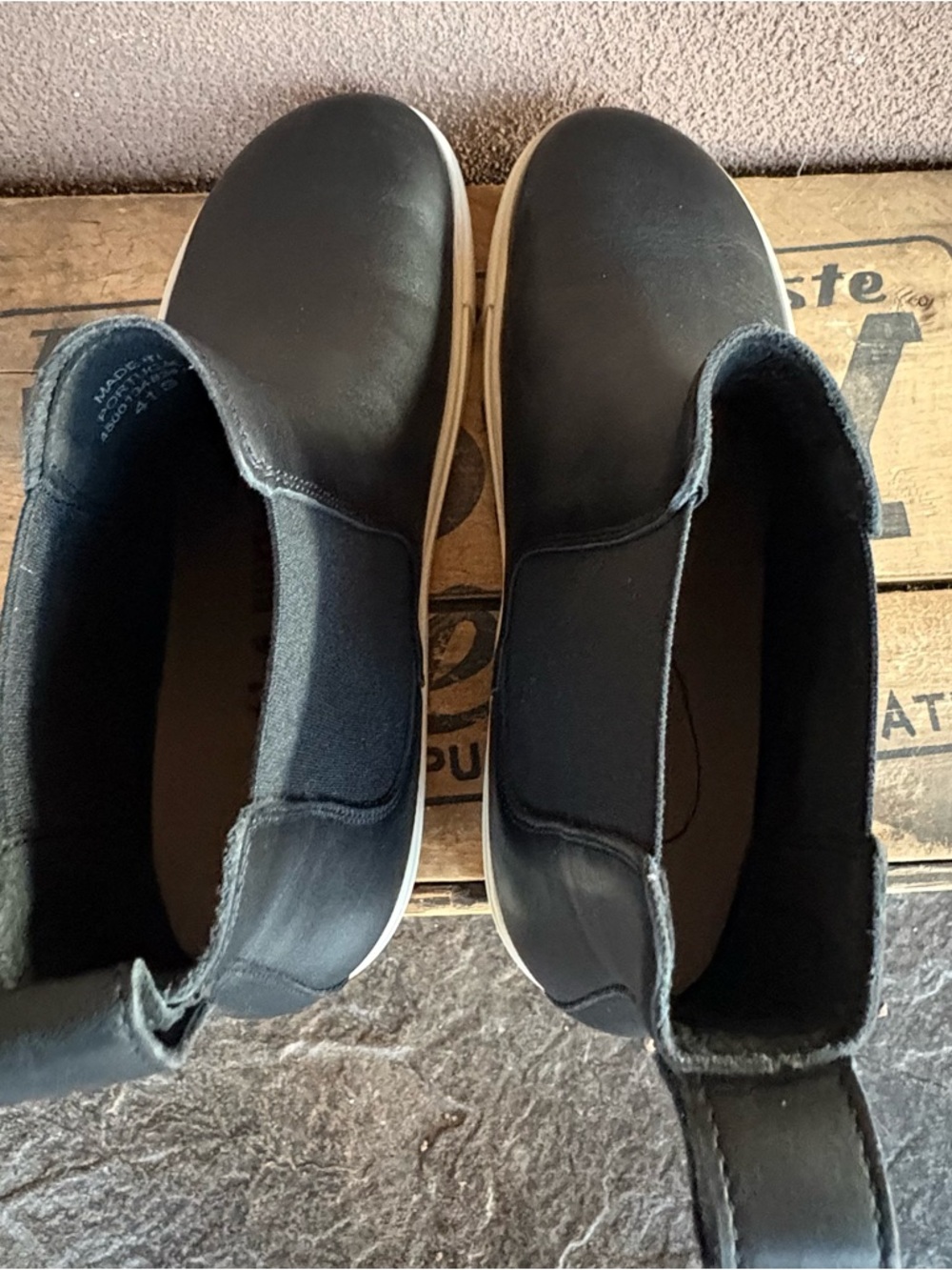 Birkenstock Bend Chelsea Boot In Black Leather - Picture 6 of 11
